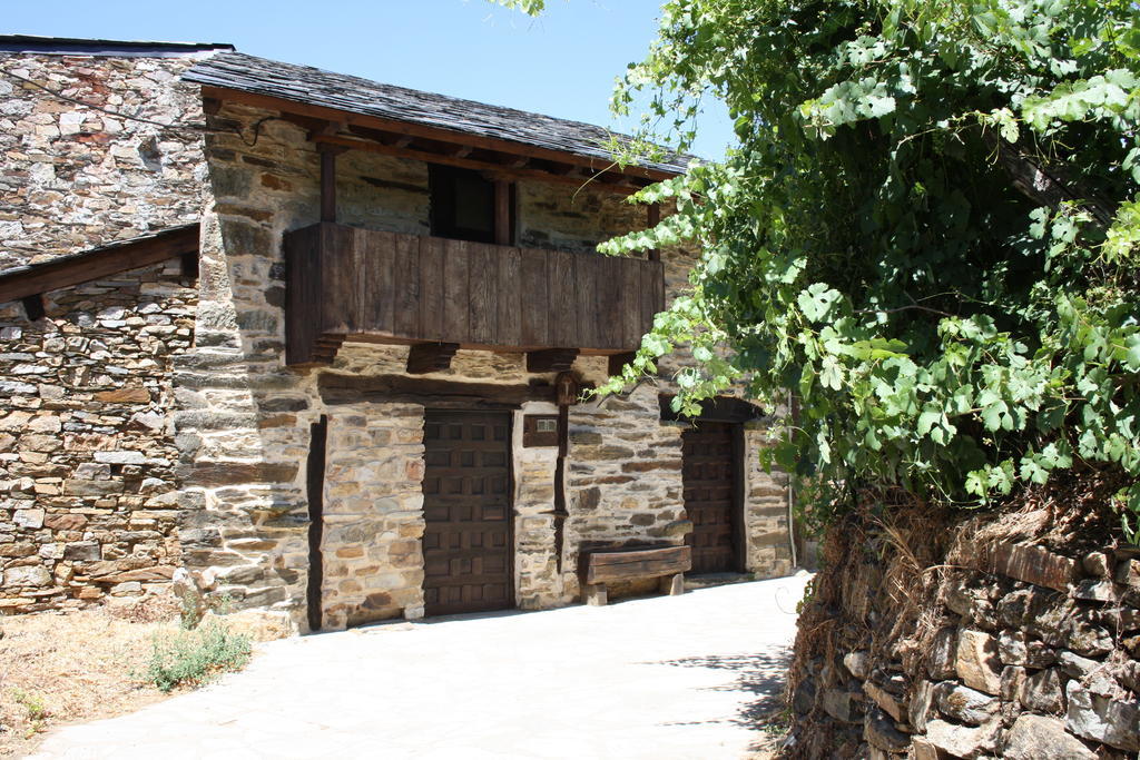 Hotel Rural Santa Cruz Santa Cruz de los Cuérragos Exterior photo